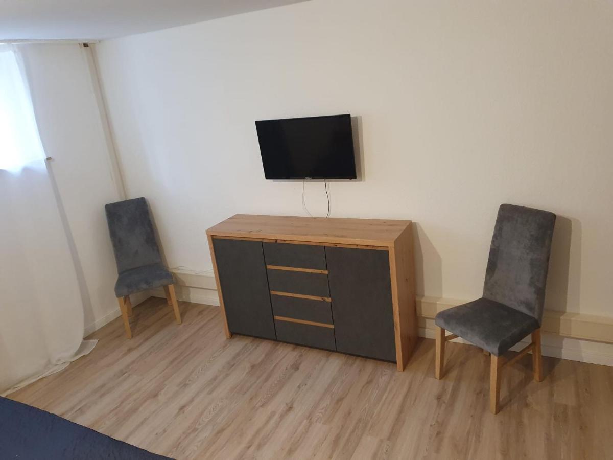 Porse Appartements Maagdenburg Buitenkant foto